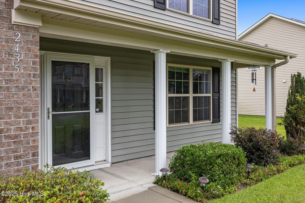 Photo of 2435 Kodiak Drive, Winterville, NC 28590 (MLS # 100520648)