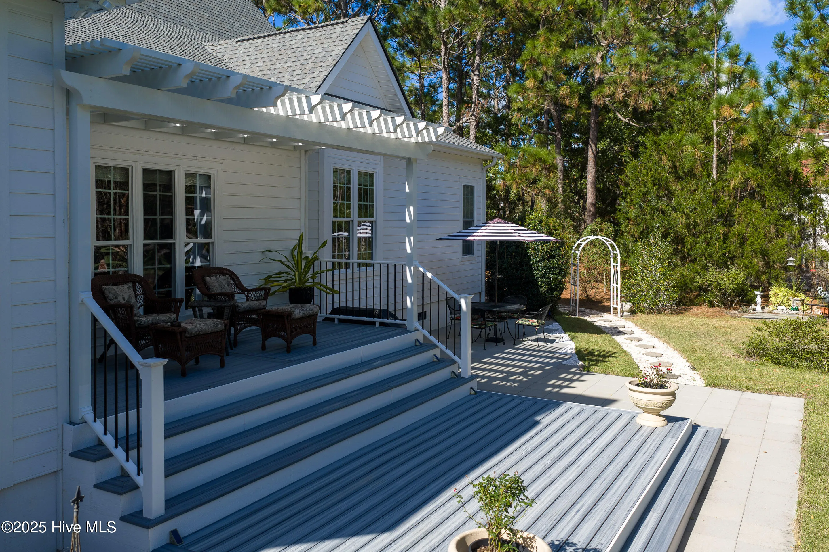 3239 St James Drive SE, Southport, NC 28461 | MLS 100535058