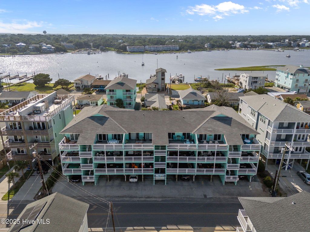Photo of 1013 Carolina Beach Avenue N #3h, Carolina Beach, NC 28428 (MLS # 100526318)