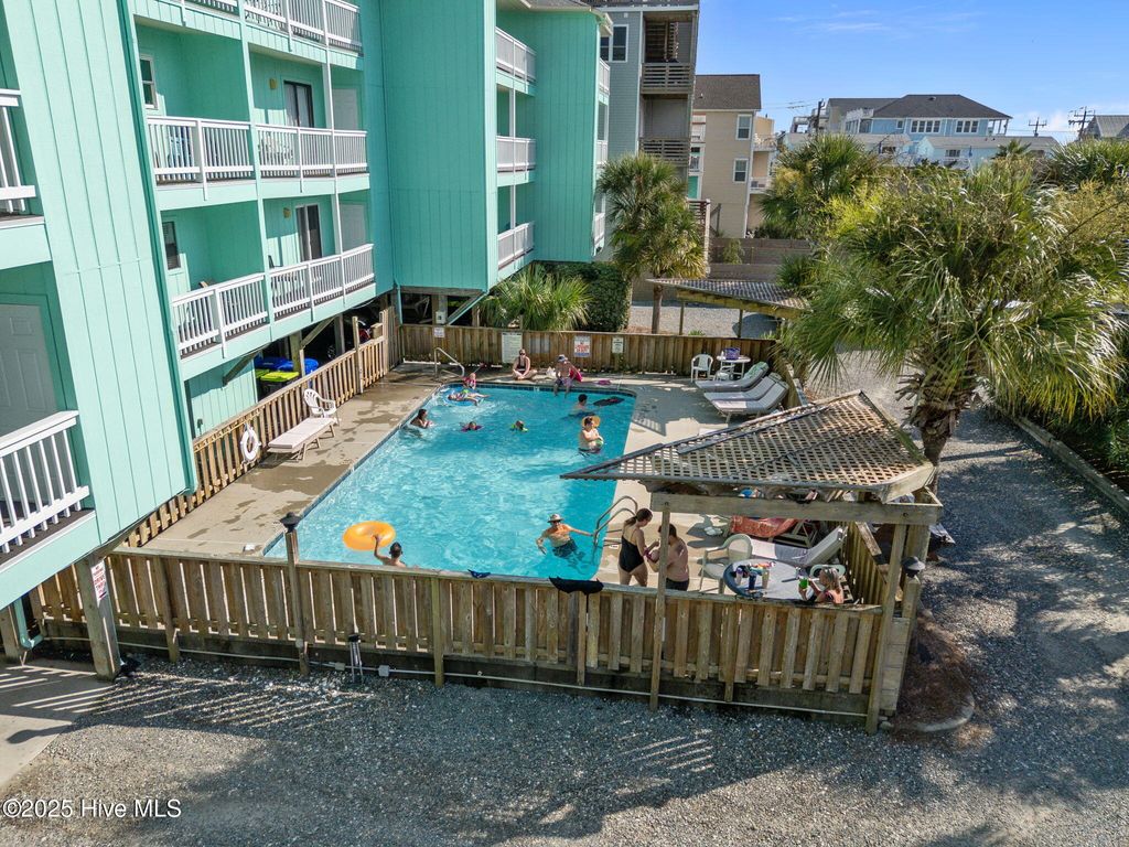 Photo of 1013 Carolina Beach Avenue N #3h, Carolina Beach, NC 28428 (MLS # 100526318)