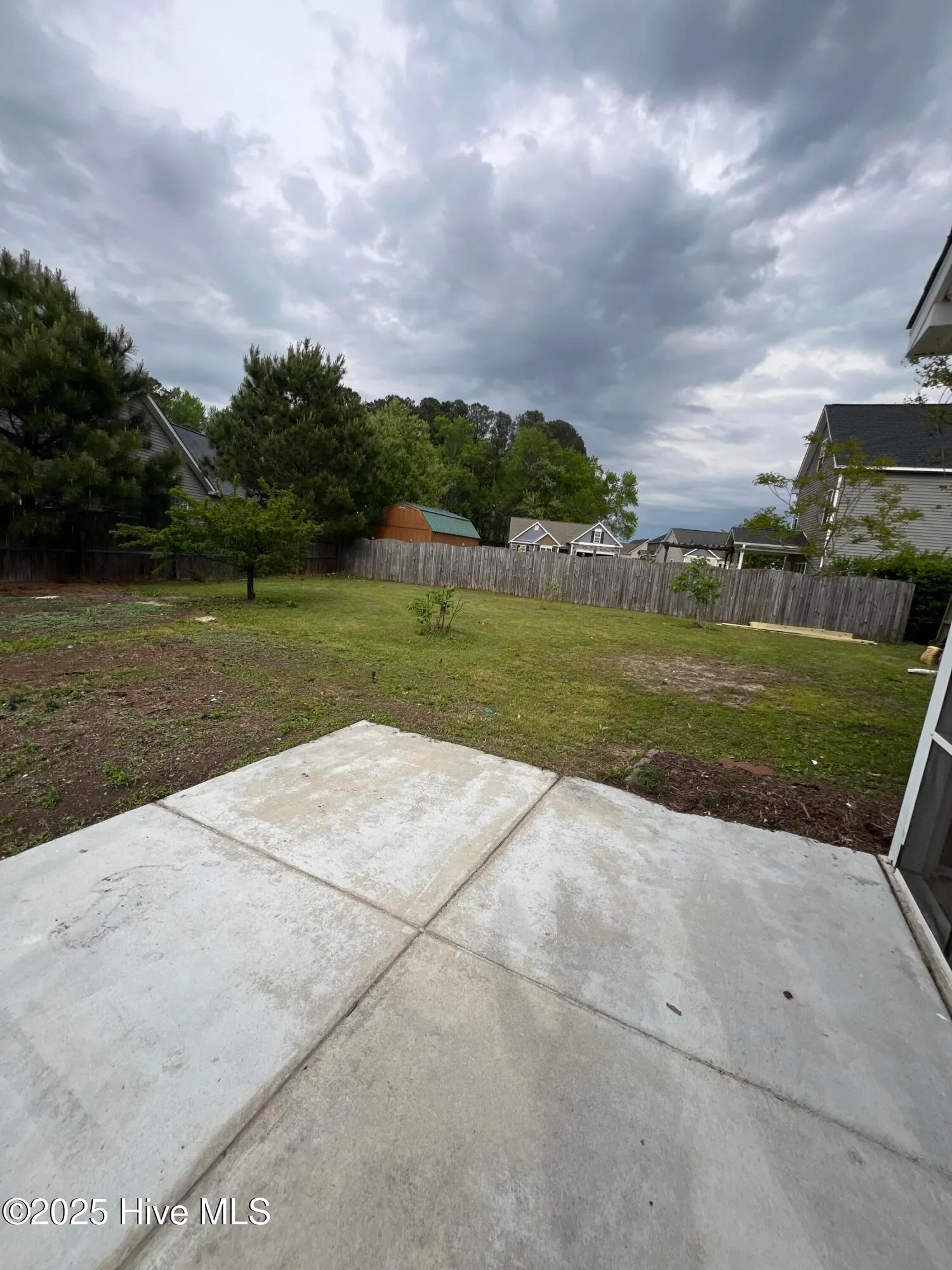 Greenville, North Carolina 27834, United States, 4 Bedrooms Bedrooms, ,3 BathroomsBathrooms,Residential,Active,111041