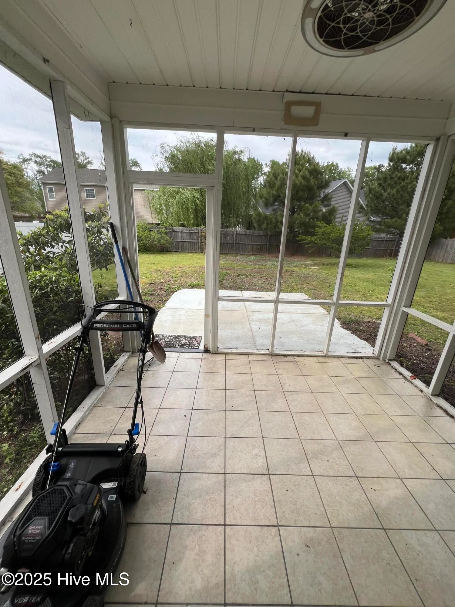 Greenville, North Carolina 27834, United States, 4 Bedrooms Bedrooms, ,3 BathroomsBathrooms,Residential,Active,111041