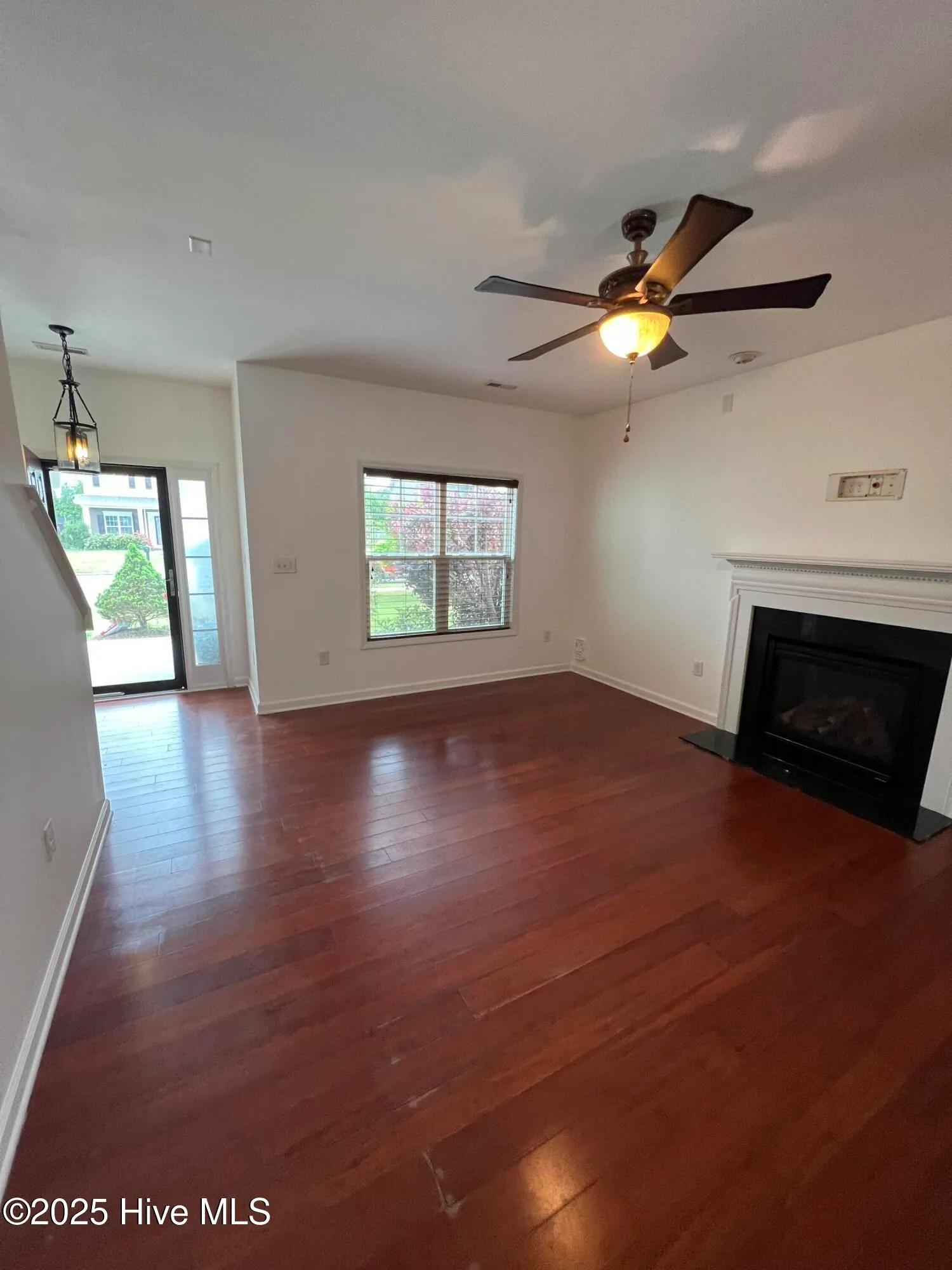 Greenville, North Carolina 27834, United States, 4 Bedrooms Bedrooms, ,3 BathroomsBathrooms,Residential,Active,111041