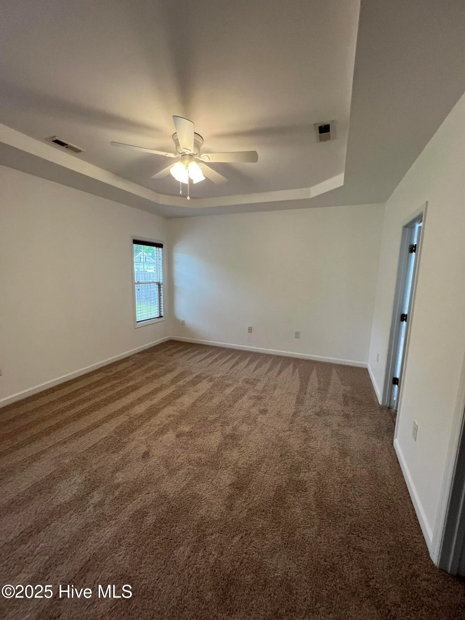 Greenville, North Carolina 27834, United States, 4 Bedrooms Bedrooms, ,3 BathroomsBathrooms,Residential,Active,111041