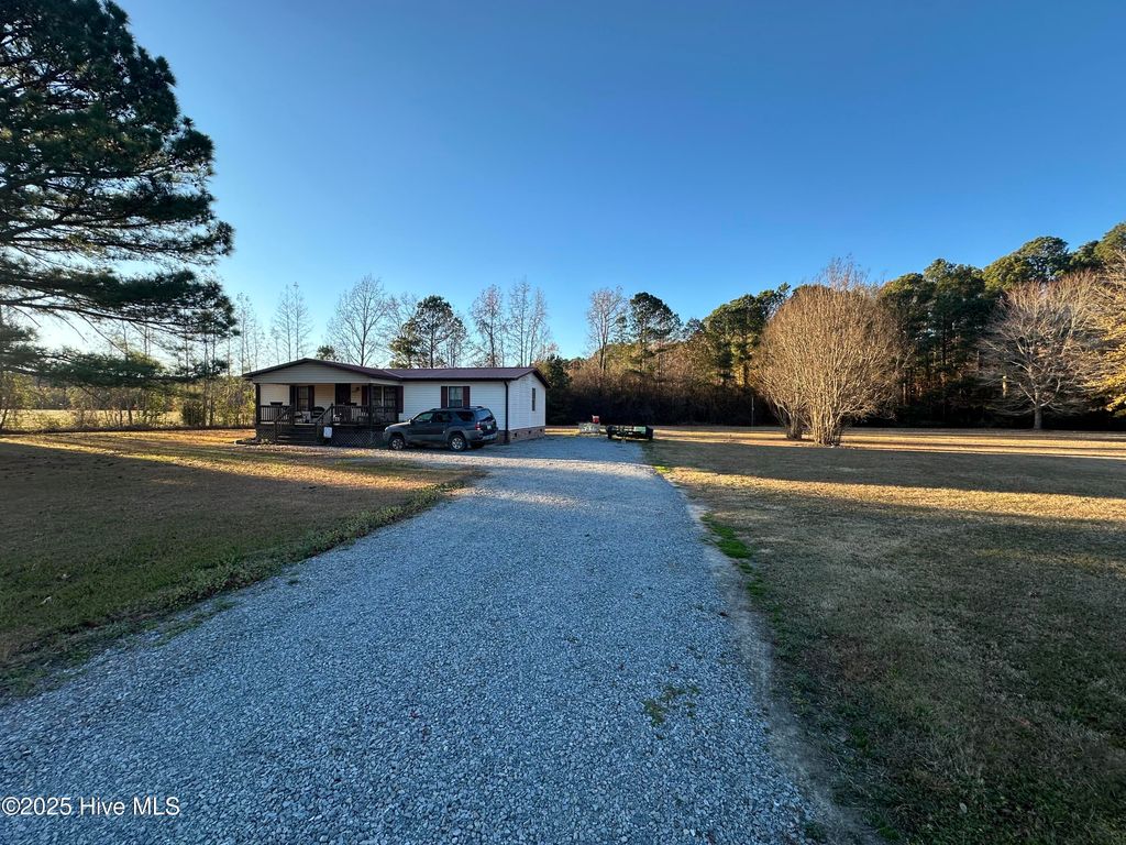 Photo of 3309 Galatia Road, Margarettsville, NC 27853 (MLS # 100541810)