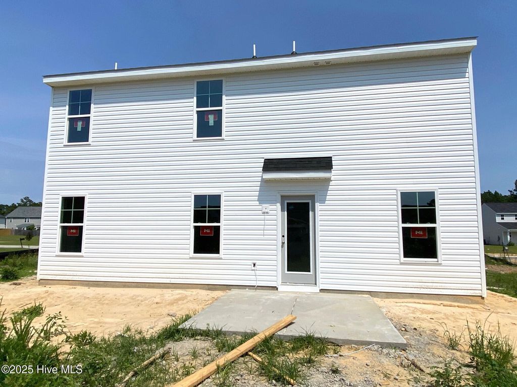 Photo of 4006 Racking Horse Road, Hope Mills, NC 28348 (MLS # 100535969)