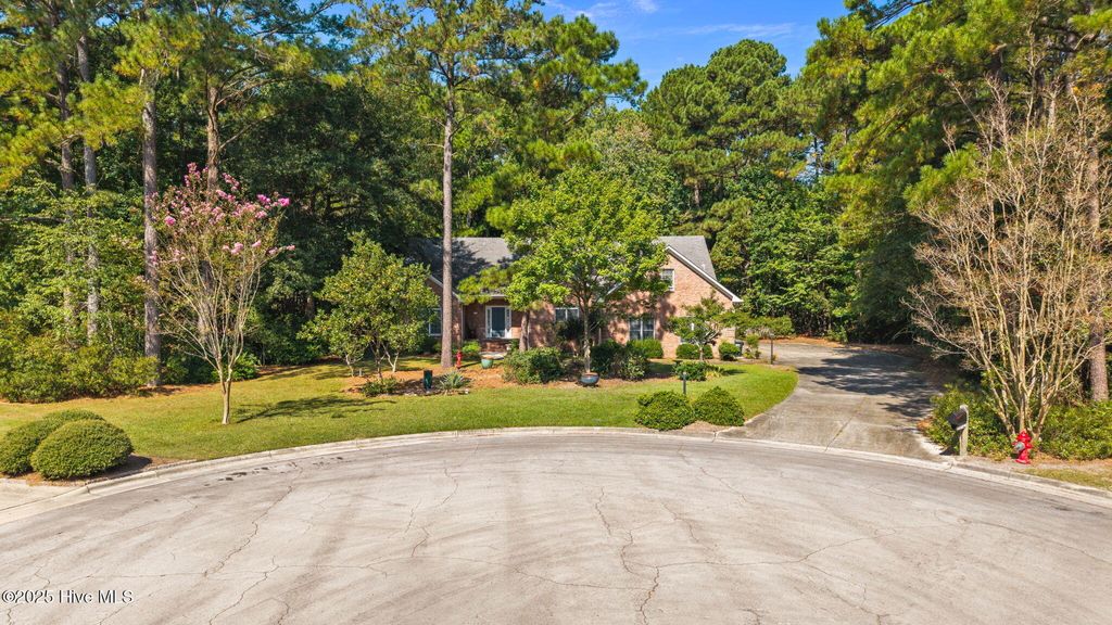 Photo of 1209 Carmel Lane, New Bern, NC 28562 (MLS # 100532215)