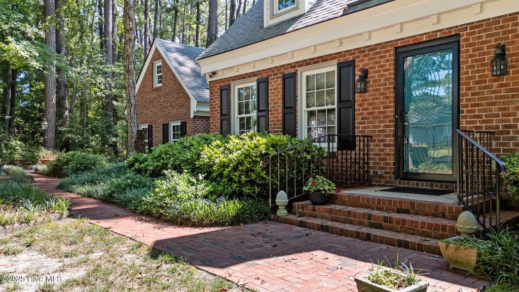 Photo of 4702 Tamarisk Lane N, Wilson, NC 27896 (MLS # 100522310)