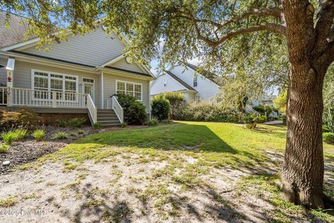 Tiny photo for 7502 Promontory Court S, Wilmington, NC 28412 (MLS # 100532298)