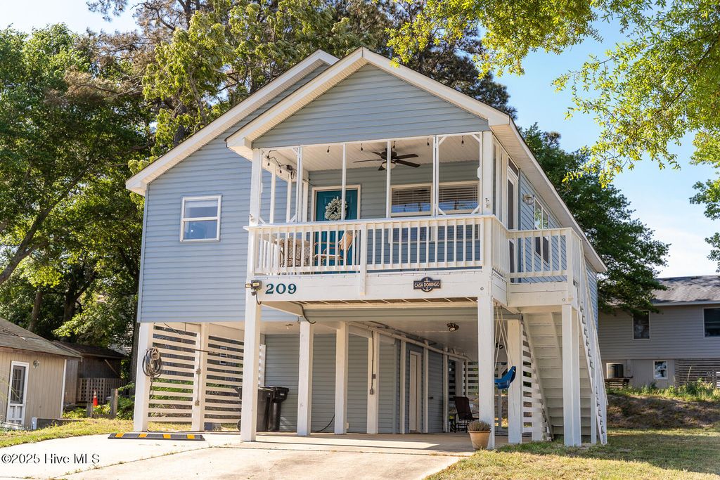 Photo of 209 Sir Chandler Drive, Kill Devil Hills, NC 27948 (MLS # 100538489)