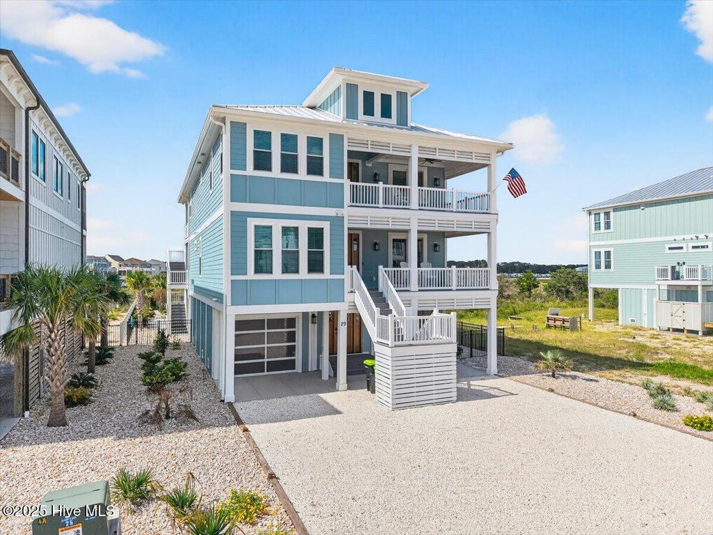 Photo of 29 Grand View Drive, Ocean Isle Beach, NC 28469 (MLS # 100527813)