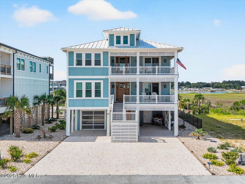 Photo of 29 Grand View Drive, Ocean Isle Beach, NC 28469 (MLS # 100527813)
