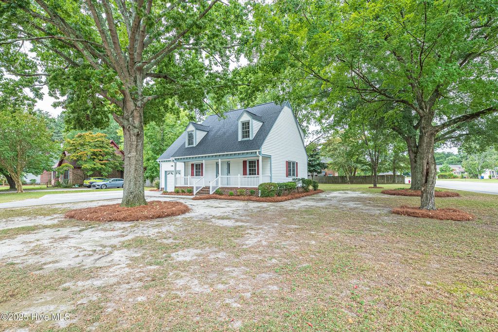 Photo of 3100 Sherwood Drive, Greenville, NC 27858 (MLS # 100530391)