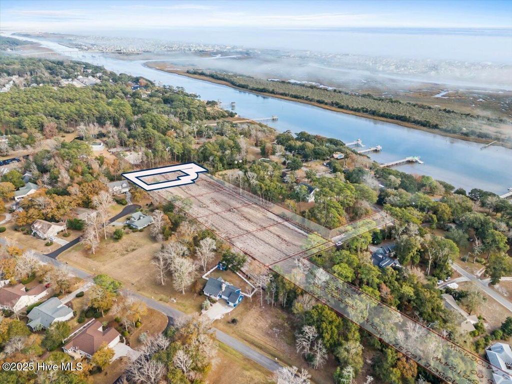 Photo of 5 Osprey Pointe Court, Ocean Isle Beach, NC 28469 (MLS # 100487009)