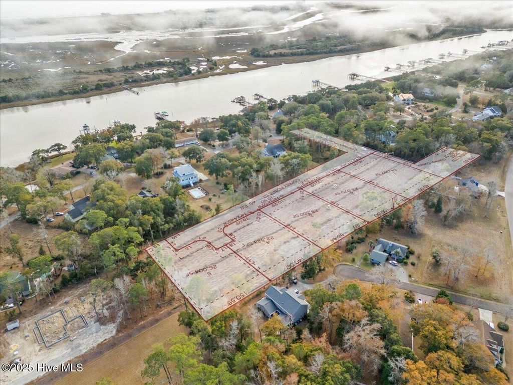 Photo of 5 Osprey Pointe Court, Ocean Isle Beach, NC 28469 (MLS # 100487009)