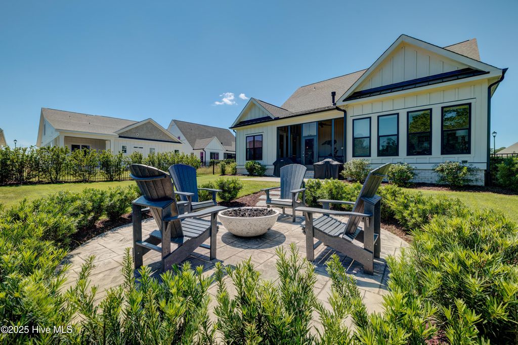 Photo of 8285 Winding Creek Circle, Wilmington, NC 28411 (MLS # 100531036)