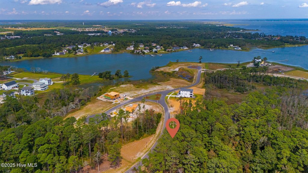 Photo of 514 Freedom Park Road, Beaufort, NC 28516 (MLS # 100536254)