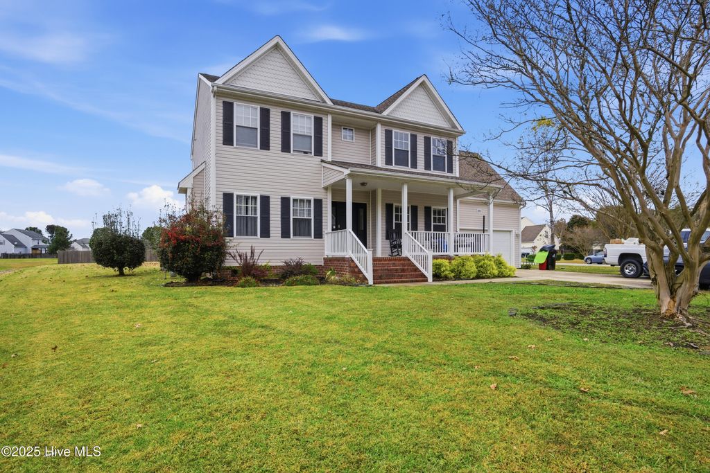 Photo of 105 Birdie Lane, Elizabeth City, NC 27909 (MLS # 100539689)