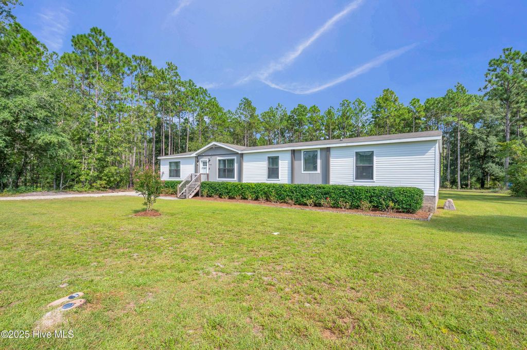 Photo of 9082 Hooper Road NE, Leland, NC 28451 (MLS # 100528562)