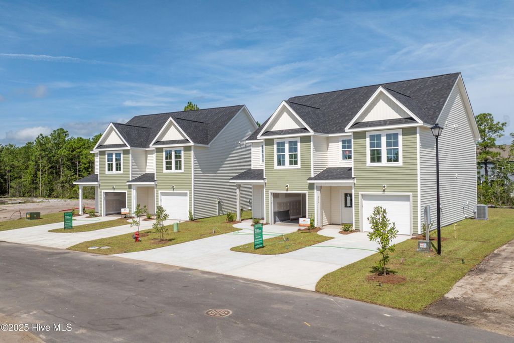 Photo of 218 Sandpiper Place, Holly Ridge, NC 28445 (MLS # 100495059)