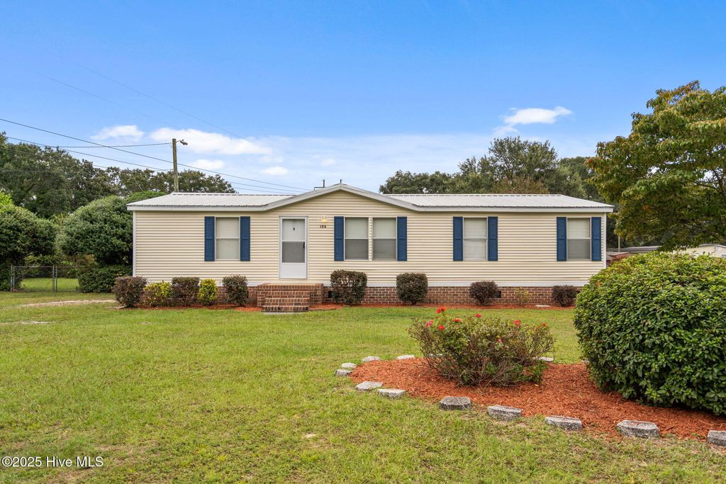 Photo of 106 Westover Drive, Leland, NC 28451 (MLS # 100530920)