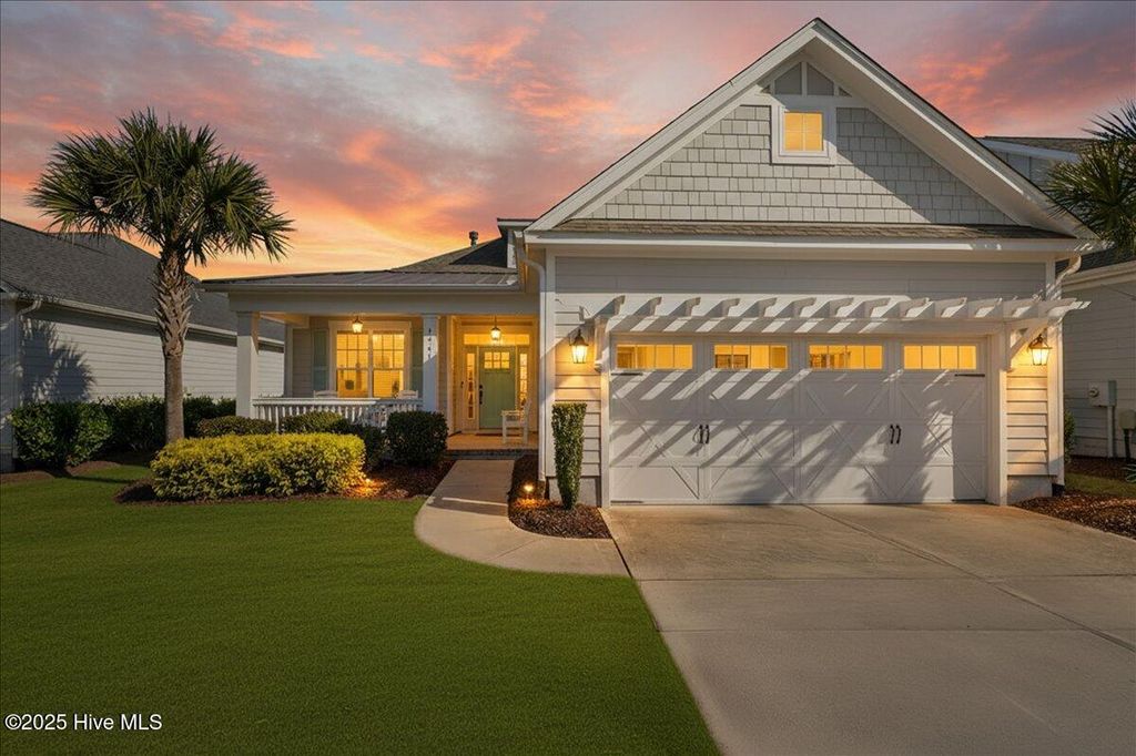 Photo of 1441 Cassidy Court, Ocean Isle Beach, NC 28469 (MLS # 100541370)