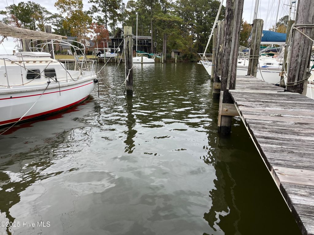 Photo of 6020 Harbour Way #A-27, Oriental, NC 28571 (MLS # 100540396)