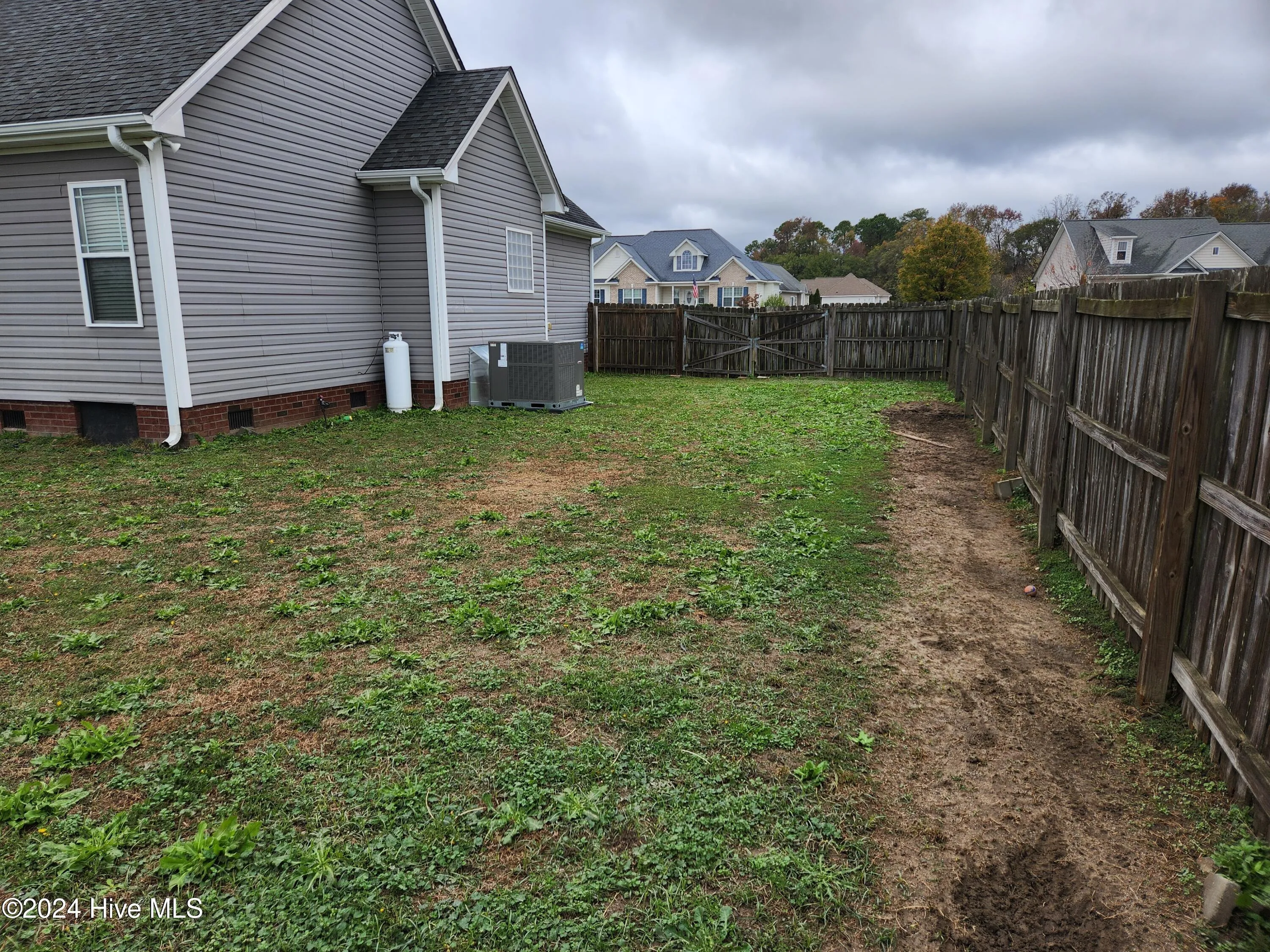 Pikeville, North Carolina 27863, United States, 4 Bedrooms Bedrooms, ,2 BathroomsBathrooms,Residential,Active,32523