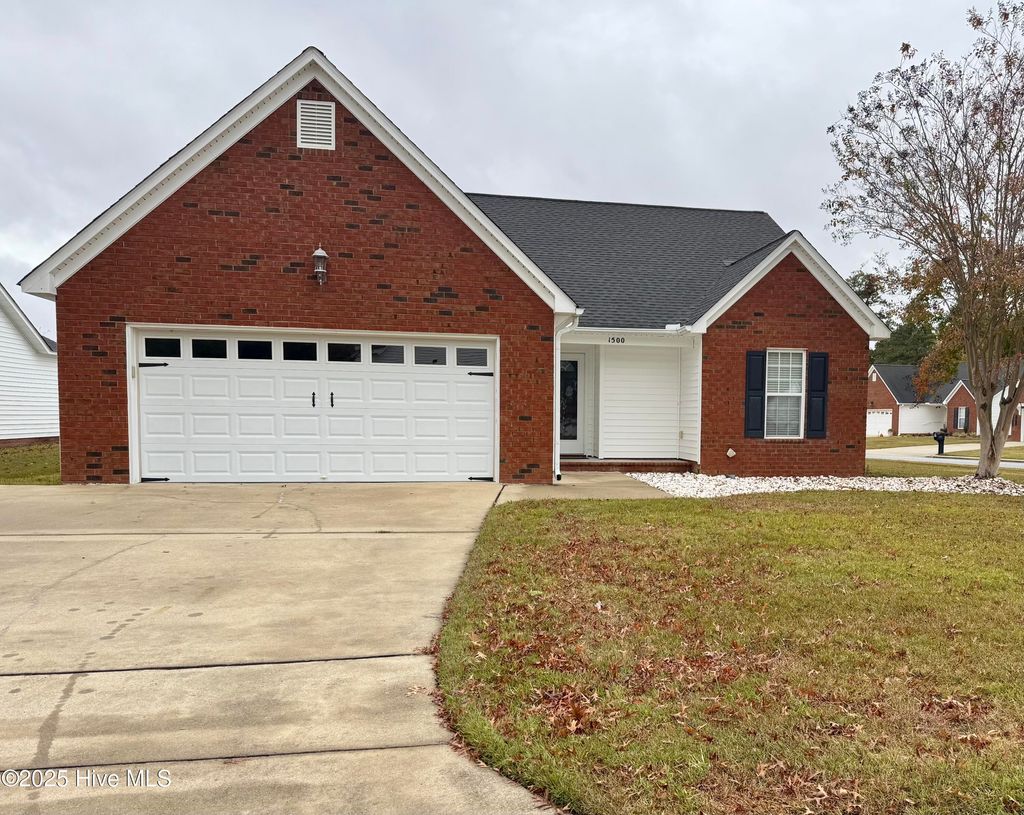 Photo of 1500 Wheaton Court, Winterville, NC 28590 (MLS # 100540431)