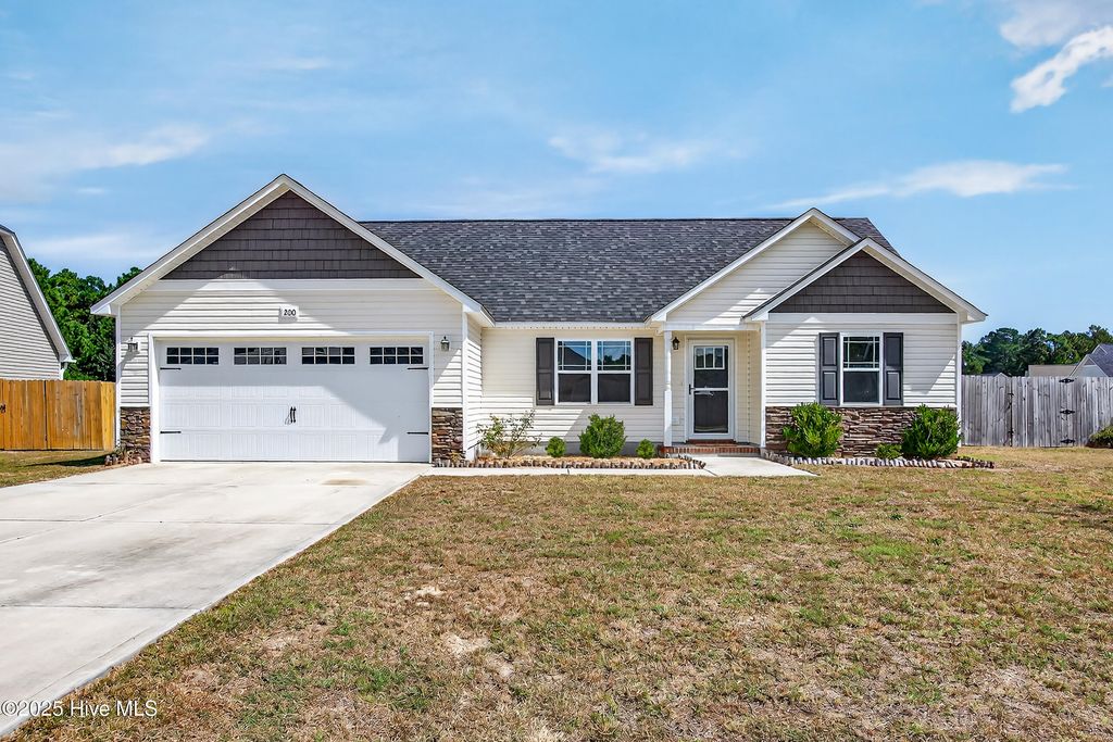 Photo of 200 Tappi Terrace, Hubert, NC 28539 (MLS # 100532585)