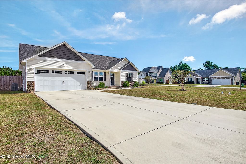 Photo of 200 Tappi Terrace, Hubert, NC 28539 (MLS # 100532585)