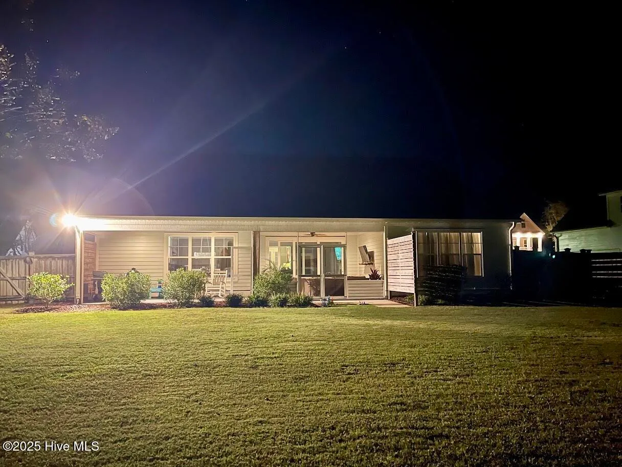 Hampstead, North Carolina 28443, United States, 4 Bedrooms Bedrooms, ,3 BathroomsBathrooms,Residential,Active,222867