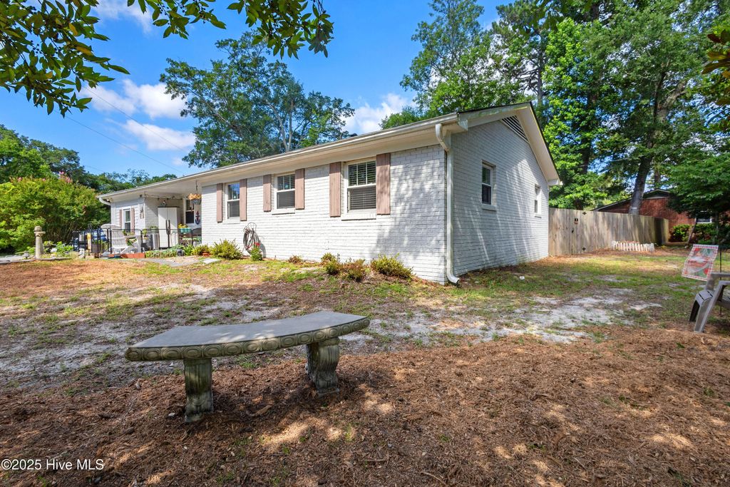 Photo of 302 Richelieu Road, Wilmington, NC 28412 (MLS # 100514902)