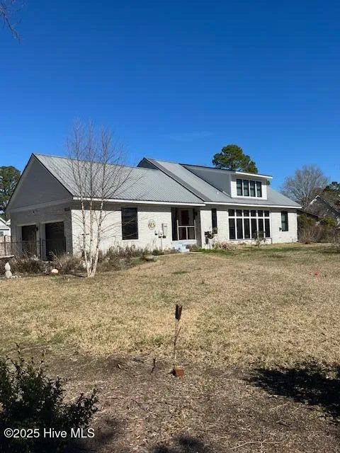 MLS: 100491088