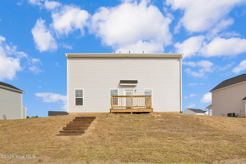 Photo of 2137 Purebred Circle, Hope Mills, NC 28348 (MLS # 100543950)