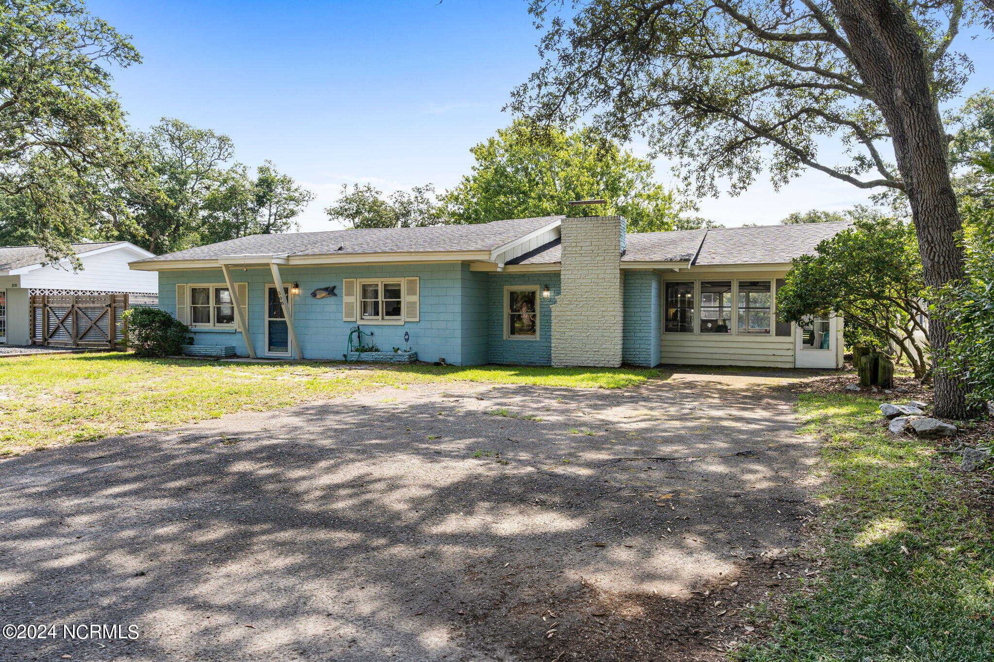 308 Barbee Boulevard