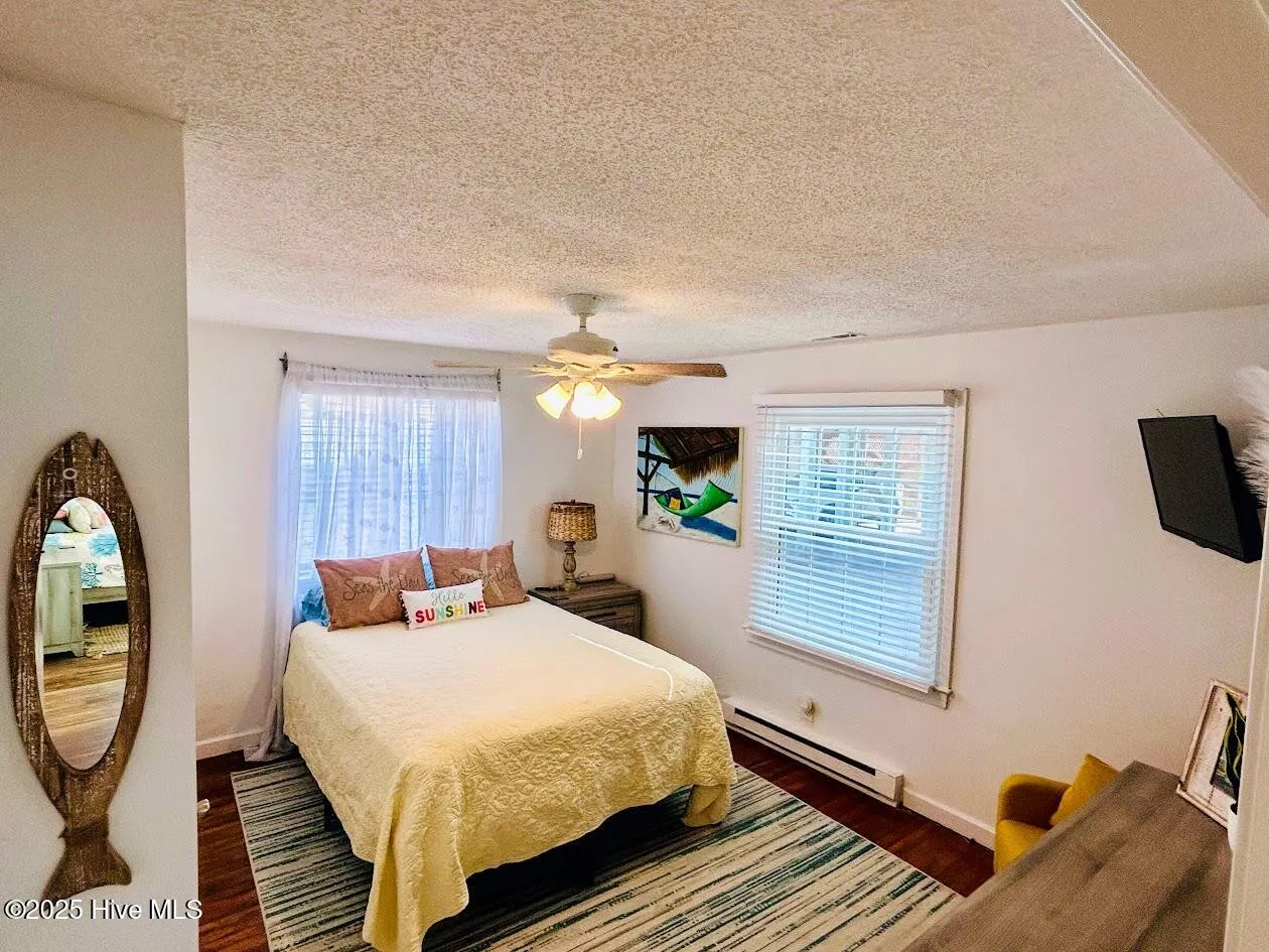 Carolina Beach, North Carolina 28428, United States, 2 Bedrooms Bedrooms, ,2 BathroomsBathrooms,Residential,Active,220518