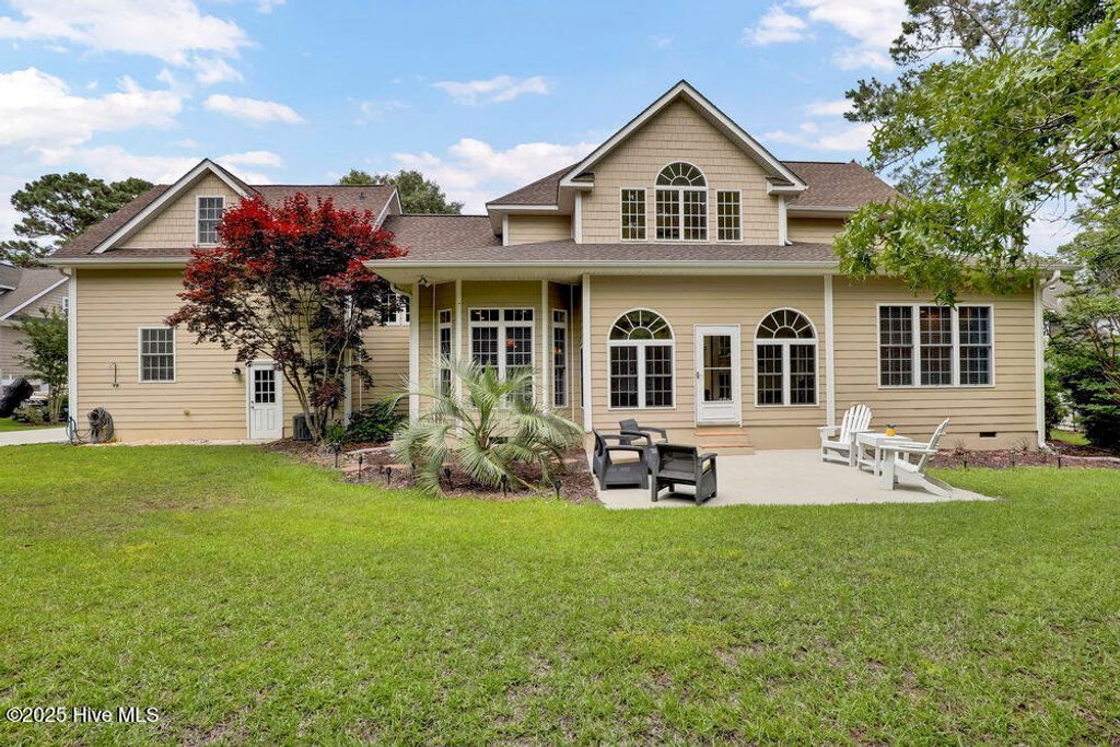 Photo of 112 Killdeer Drive, Hampstead, NC 28443 (MLS # 100513085)