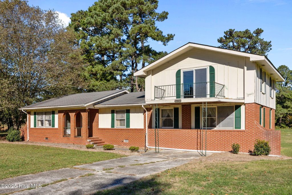 Photo of 2933 Sound Side Road, Columbia, NC 27925 (MLS # 100537239)