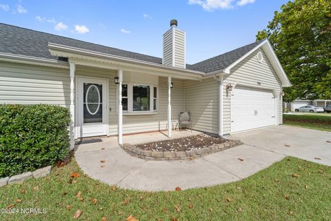 A home in Hubert