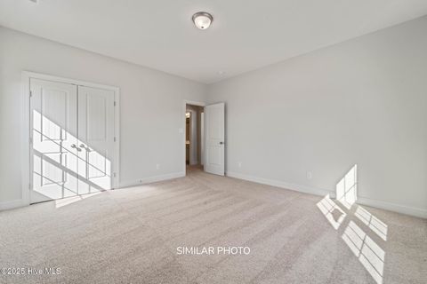 Tiny photo for 910 Miranda Court, Jacksonville, NC 28546 (MLS # 100540165)