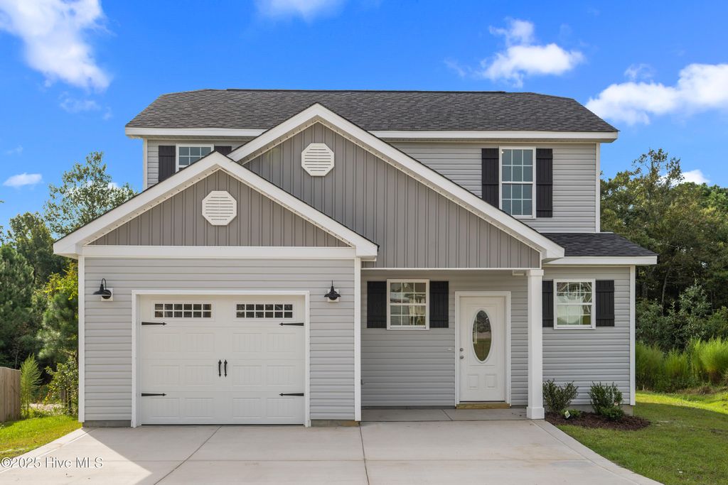 Photo of 113 Grander Court, Sneads Ferry, NC 28460 (MLS # 100504921)