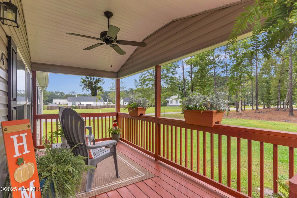 Photo of 414 Sherrow River Drive SW, Shallotte, NC 28470 (MLS # 100533753)