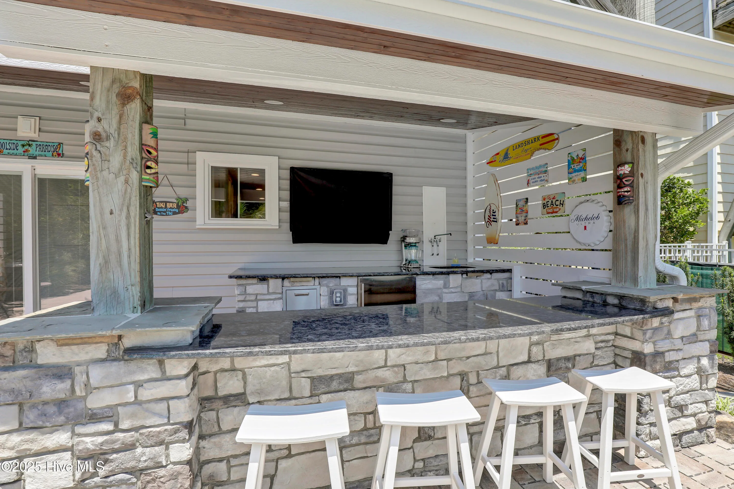 Surf City, North Carolina 28445, United States, 4 Bedrooms Bedrooms, ,2 BathroomsBathrooms,Residential,Active,162054