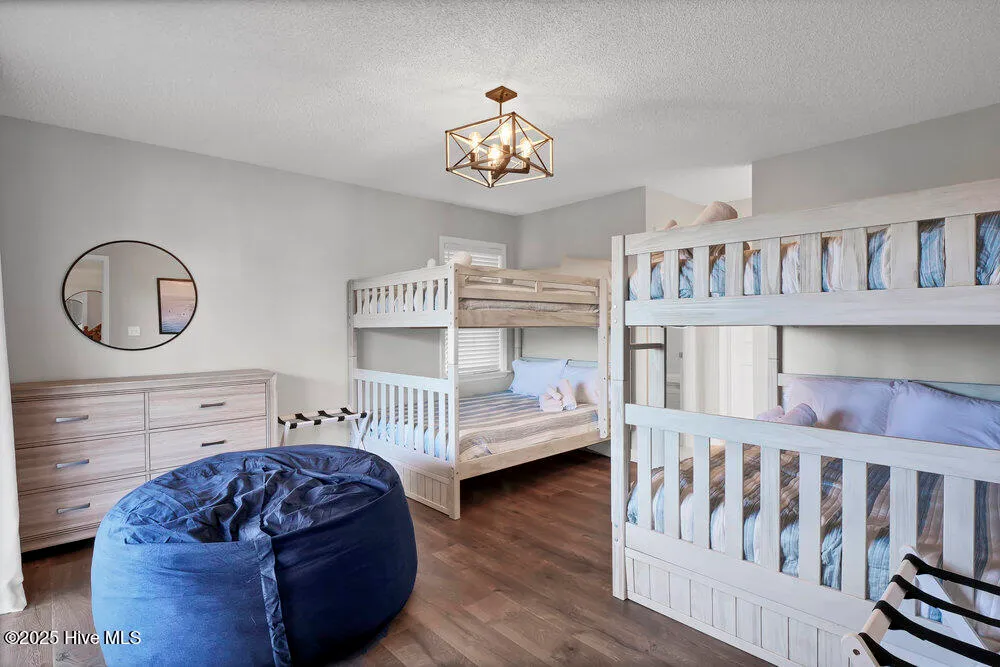 Surf City, North Carolina 28445, United States, 4 Bedrooms Bedrooms, ,2 BathroomsBathrooms,Residential,Active,162054