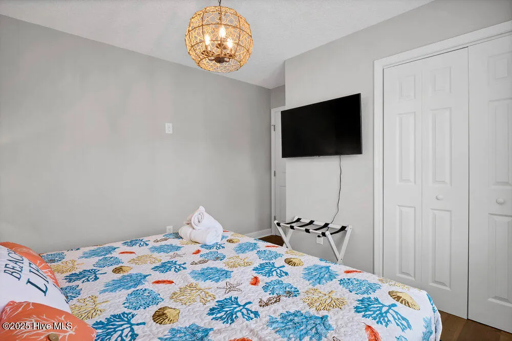 Surf City, North Carolina 28445, United States, 4 Bedrooms Bedrooms, ,2 BathroomsBathrooms,Residential,Active,162054