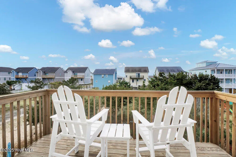 Surf City, North Carolina 28445, United States, 4 Bedrooms Bedrooms, ,2 BathroomsBathrooms,Residential,Active,162054