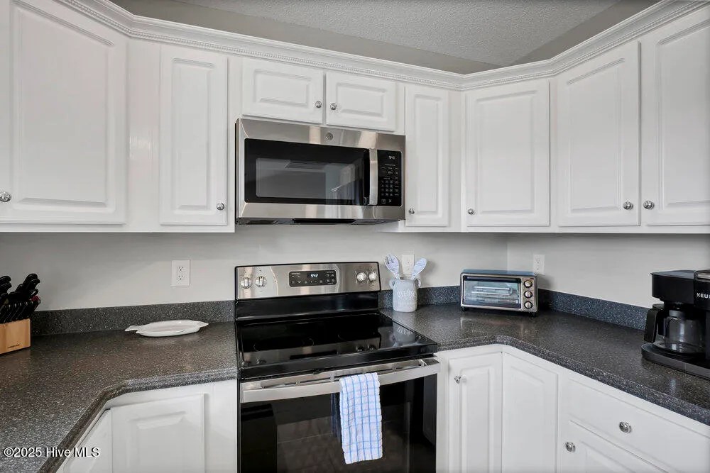 Surf City, North Carolina 28445, United States, 4 Bedrooms Bedrooms, ,2 BathroomsBathrooms,Residential,Active,162054