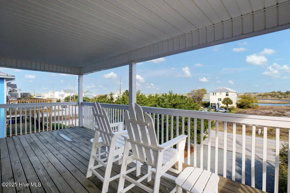 Surf City, North Carolina 28445, United States, 4 Bedrooms Bedrooms, ,2 BathroomsBathrooms,Residential,Active,162054