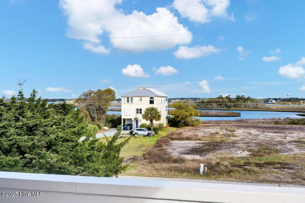 Surf City, North Carolina 28445, United States, 4 Bedrooms Bedrooms, ,2 BathroomsBathrooms,Residential,Active,162054